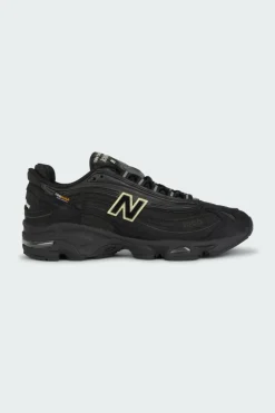 1000 - Baskets | Noir*NEW BALANCE Best