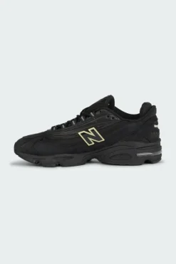 1000 - Baskets | Noir*NEW BALANCE Best