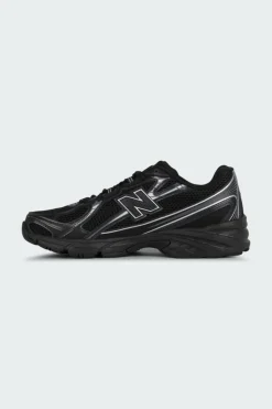 740 - Baskets | Noir*NEW BALANCE Outlet
