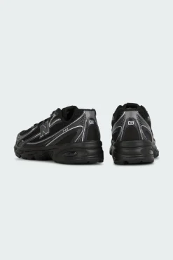 740 - Baskets | Noir*NEW BALANCE Outlet
