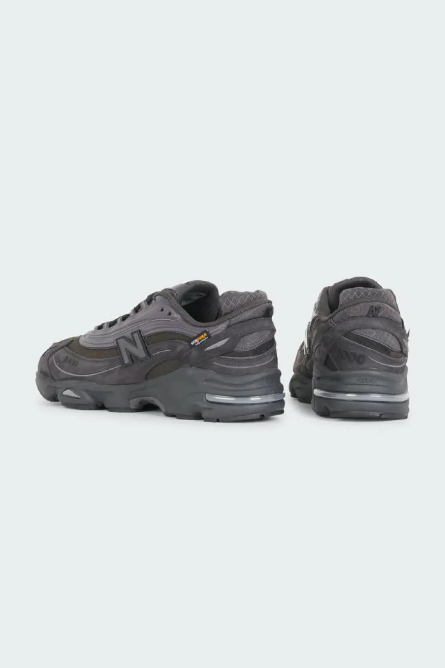 1000 - Baskets | Noir*NEW BALANCE New