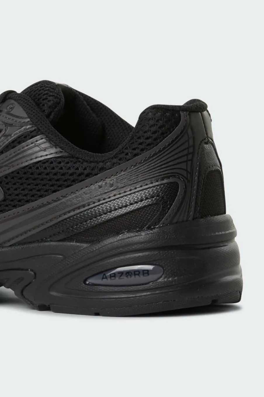 740 - Baskets | Noir*NEW BALANCE Clearance