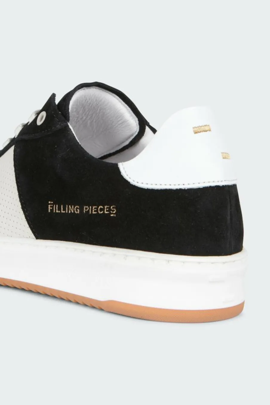 COURT STRATA - Baskets | Noir*FILLING PIECES Sale
