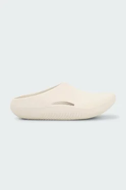MELLOW RECOVERY CLOG - Sabots | Blanc*CROCS Online