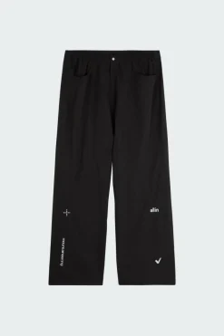MOUNTAINEERING - Jogging | Noir*ALL IN Hot