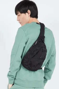 NYLON B CROSSBODY RUCKSACK - Banane | Noir*C.P. COMPANY