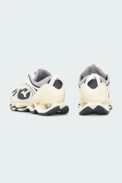 PROPHECY - Baskets | Beige*MIZUNO Sale