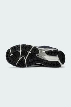 2002R - Baskets | Noir*NEW BALANCE Clearance