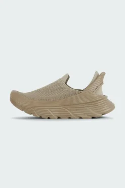 U RESTORE TC - Baskets | Beige*HOKA Best
