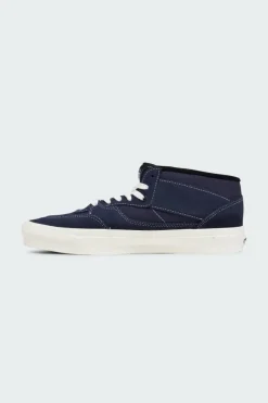 UA Half Cab 33 DX - Baskets | Bleu*VANS New