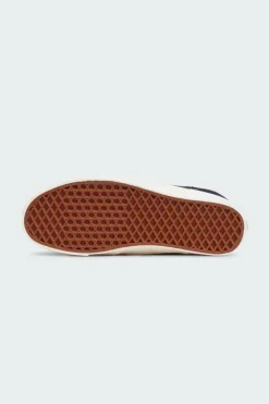 UA Half Cab 33 DX - Baskets | Bleu*VANS New