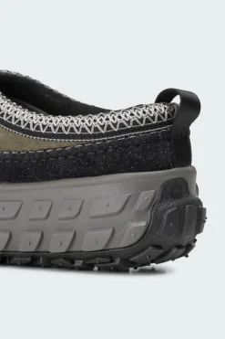 VENTURE DAZE - Sabots | Vert*UGG Online