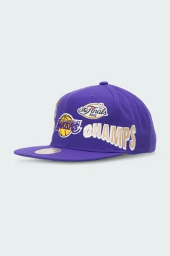 WORLD CHAMPS - Casquette | Violet*MITCHELL & NESS